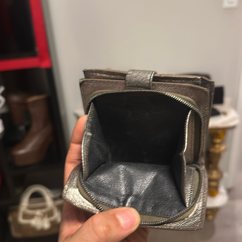Bottega Venetta Intrecciato metallic chrome, leather, compact style wallet - Picture 5 of 6